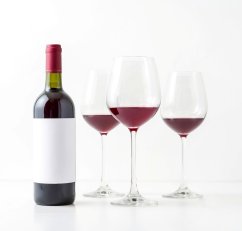 Poslední 100% degustace červeného před létem, Zdroj: https://www.vecteezy.com/free-photos