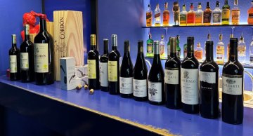 10 vzorků lahví na ochutnávku W4U a ukázka oblíbeného vína pro Vatikán - Heras Cordon Crianza