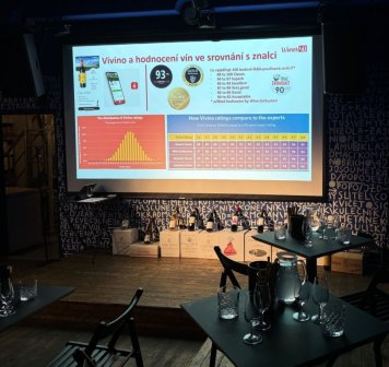 Lze srovnávat rating z Vivino s hodnocením znalců? Lze srovnávat rating z Vivino s hodnocením znalců?