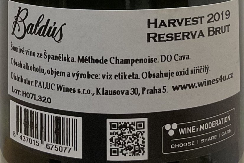 Česká zadní viněta na Cava Baldús Brut Rose Reserva