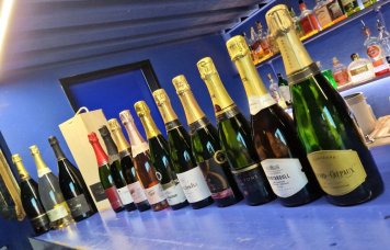 Vína na bublinkový speciál - 10 vzorků a ukázka Magnum lahví 