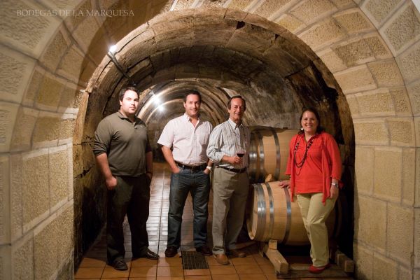 Rodina vlastnící vinařství de la Marquesa
